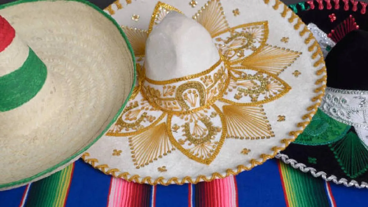 CNBV confirmó que el lunes 15 de septiembre de 2025 los bancos abrirán en sus horarios habituales. / Pixabay