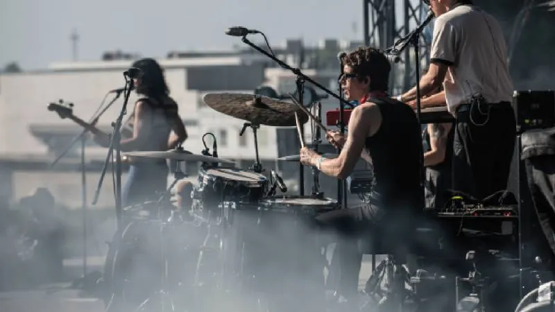 El Autódromo de Querétaro vibró con miles de asistentes que disfrutaron de la quinta edición del Pulso GNP. / OCESA