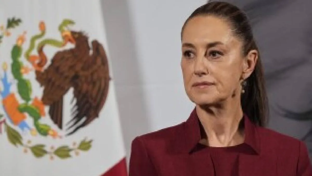 En su mensaje, Sheinbaum destacó que 13.5 millones de personas han salido de la pobreza . / AP