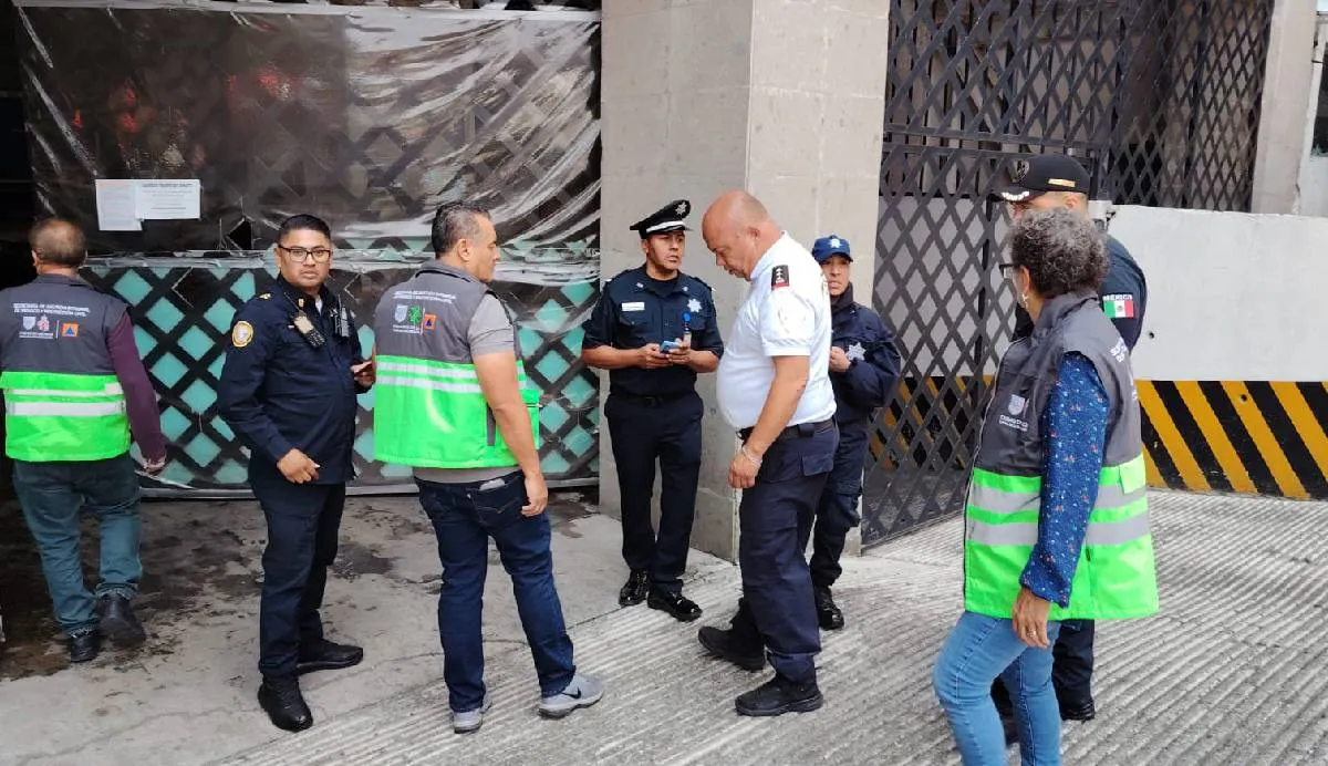 La SGIRPC informó que el desplome del elevador ocurrió antes de las 10:30 horas | @SGIRPC_CDMX