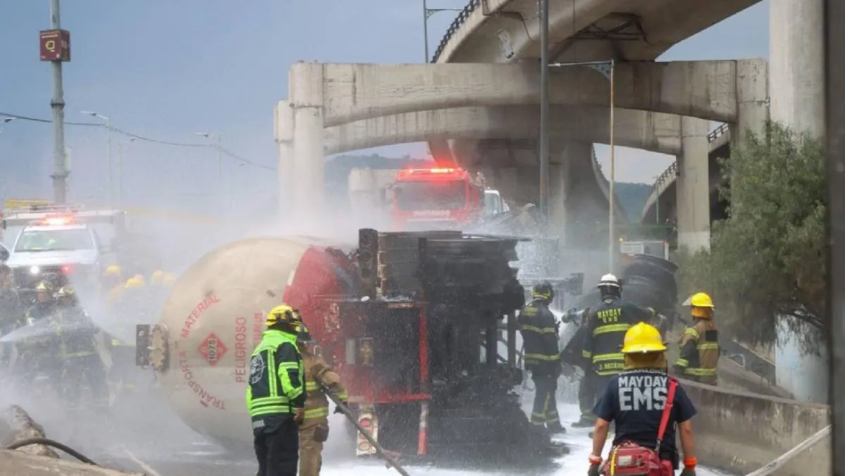 El gobierno de la Ciudad de México reiteró el llamado a la población para mantenerse informada a través de canales oficiales. / RS