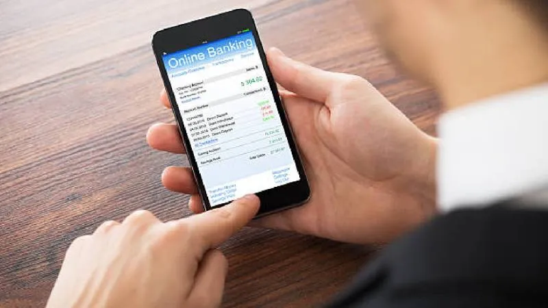 La única forma confiable de confirmar una transferencia es ingresar directamente a la app o sitio oficial de tu banco./ Pixabay