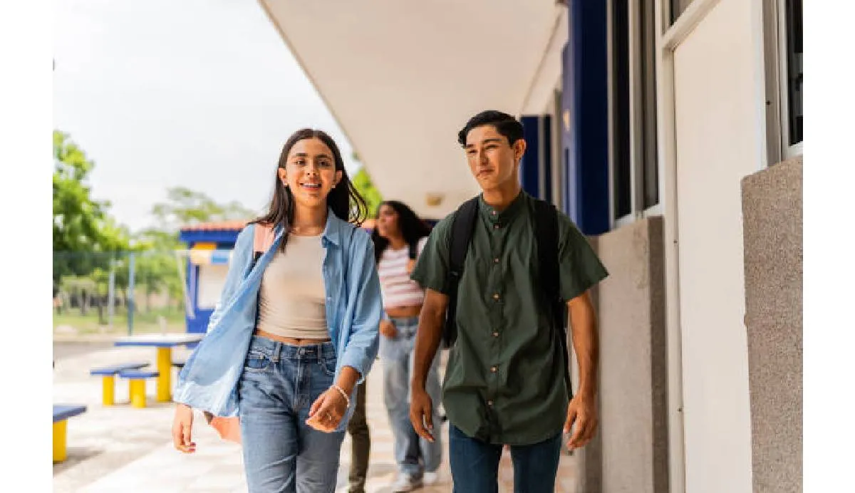 Prepárate para solicitar la Beca “Jóvenes Escribiendo el Futuro” | iStock