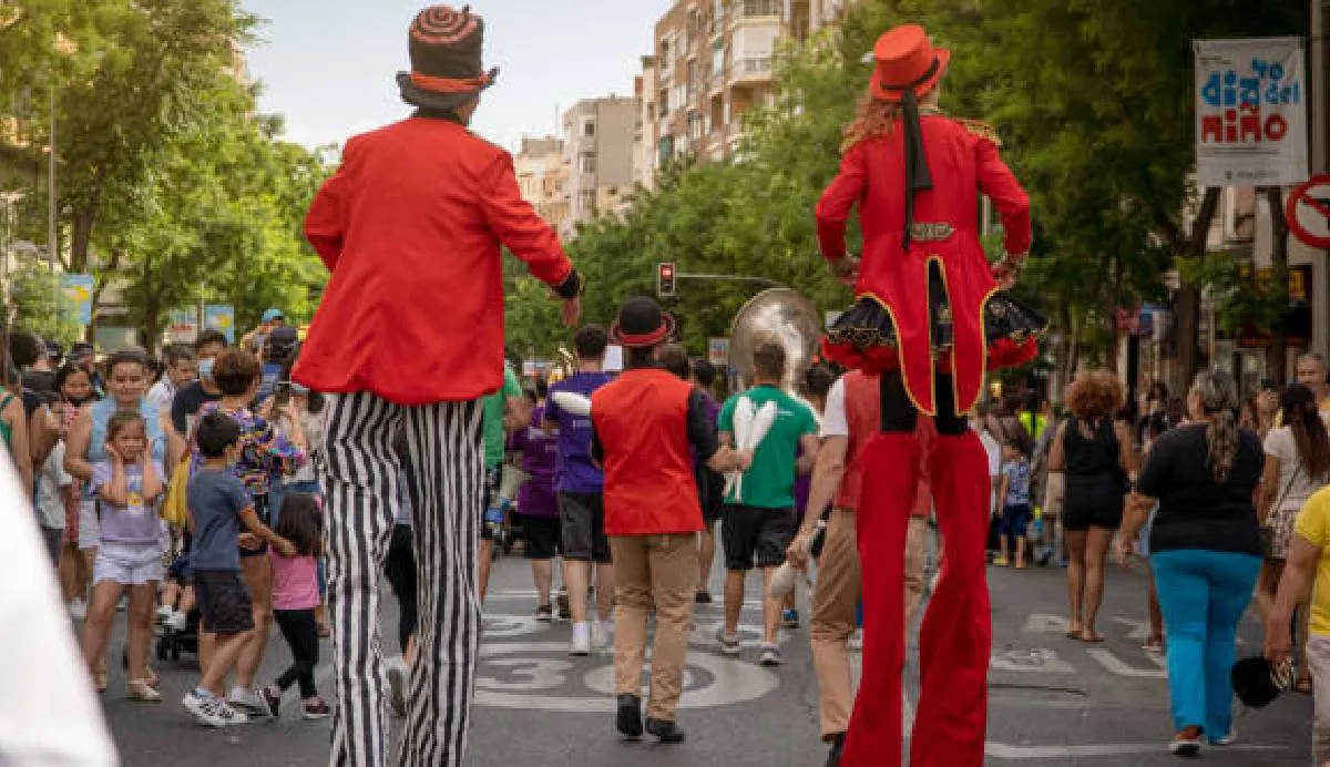 Se celebrará el primer Festival Chitik de Artes Escénicas y Zancos en CDMX / iStock