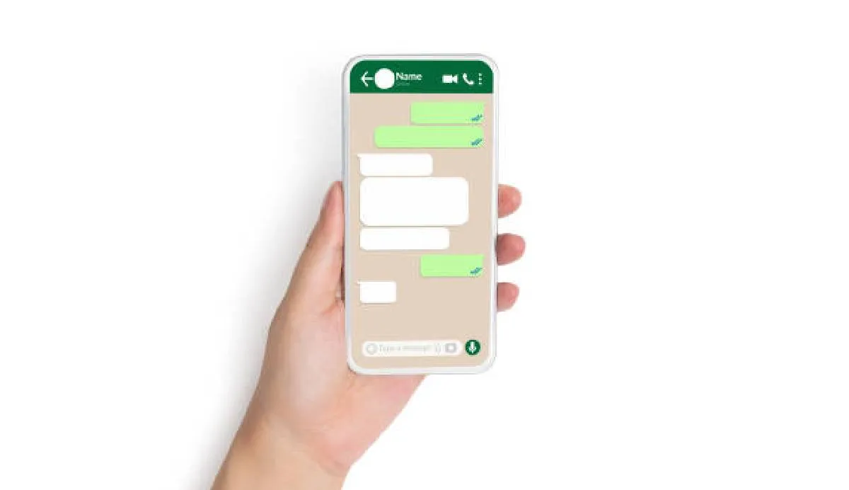 Borrar archivos ocultos de WhatsApp puede ayudarte a recuperar hasta varios GB de espacio en tu celular / iStock