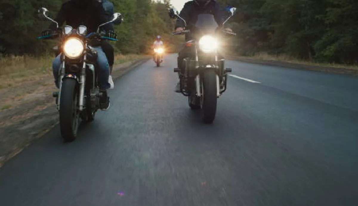 Esta iniciativa representa un paso significativo para abordar la contaminación acústica en la capital y reforzar la protección de grupos vulnerables como los menores de edad | iStock