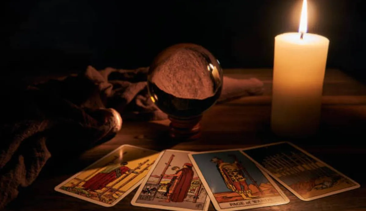 La SSC alerta sobre personas y sitios web falsos de servicios esotéricos / iStock