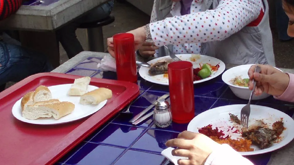 El apoyo consiste en el acceso gratuito a desayuno o comida en las instalaciones de la Universidad. / Fundación UNAM