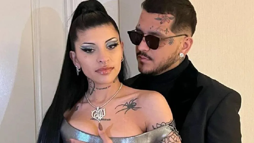 La cantante argentina Cazzu reveló su postura sobre la pensión alimenticia que Christian Nodal deposita para su hija, Inti. / IG