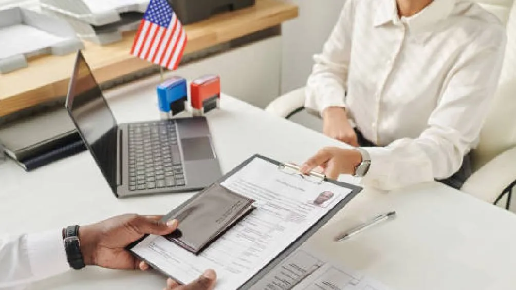 Expertos en trámites migratorios advierten que la medida podría incrementar los tiempos de espera para obtener una cita. / Pixabay