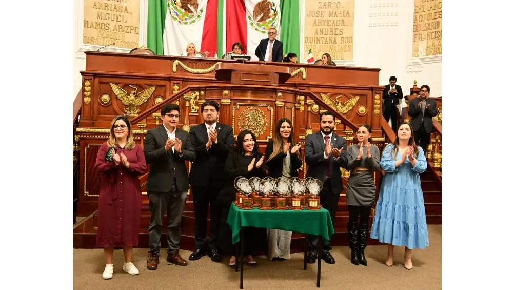 El Congreso capitalino reconoció en sesión solemne a las y los ganadores del “Premio de la Juventud de la Ciudad de México 2025' | Congreso de la Ciudad de México