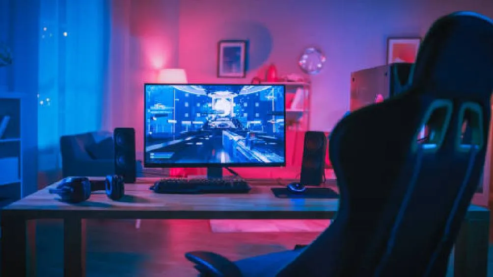 También advirtió que las descargas desde sitios no oficiales pueden introducir virus que afecten el funcionamiento del equipo. / Pixabay