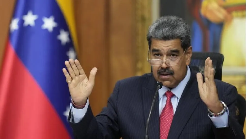 La fiscal general Pam Bondi detalló que entre los bienes decomisados se encuentran: “dos aviones multimillonarios&quot;. / AP