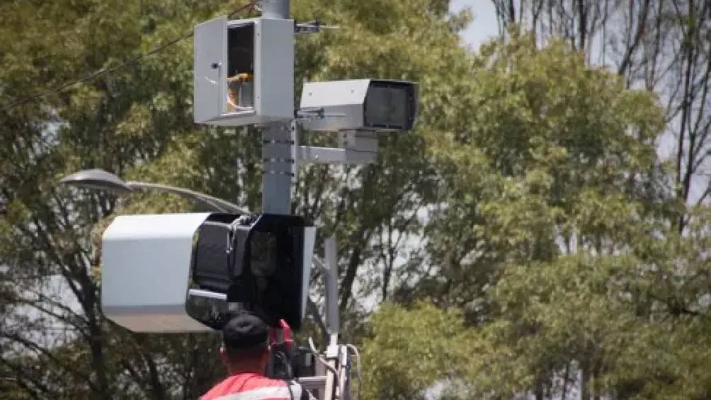 La Semovi insiste en que este modelo “no es recaudatorio”, sino que busca mejorar la seguridad vial. / RS