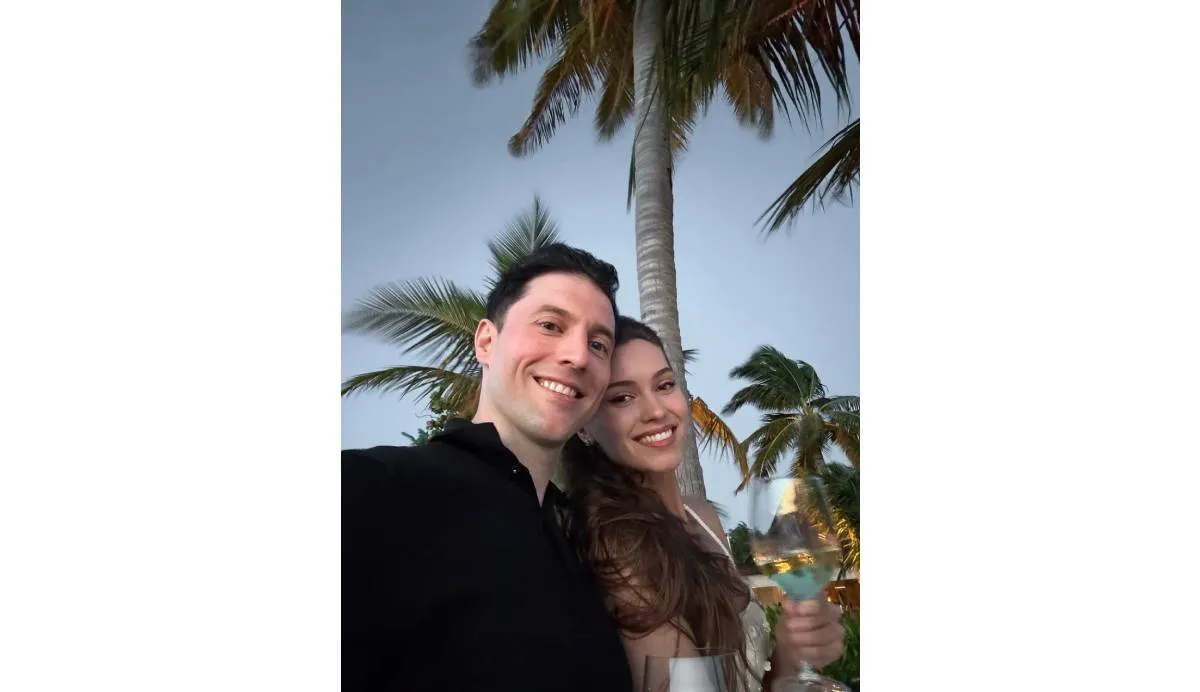 Un alce irrumpió en la carretera, donde viajaba como copiloto junto a su esposo / RS