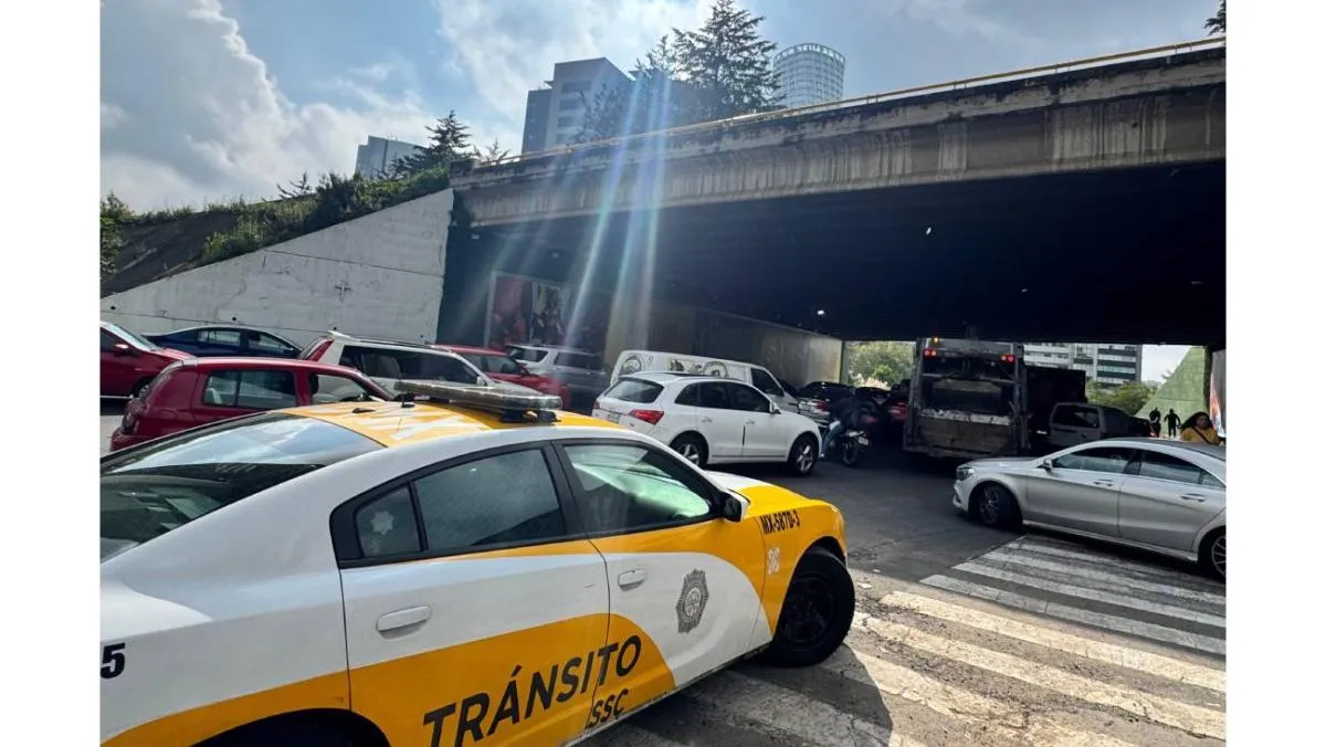 El bloqueo se mantuvo sobre la autopista México-Toluca|X