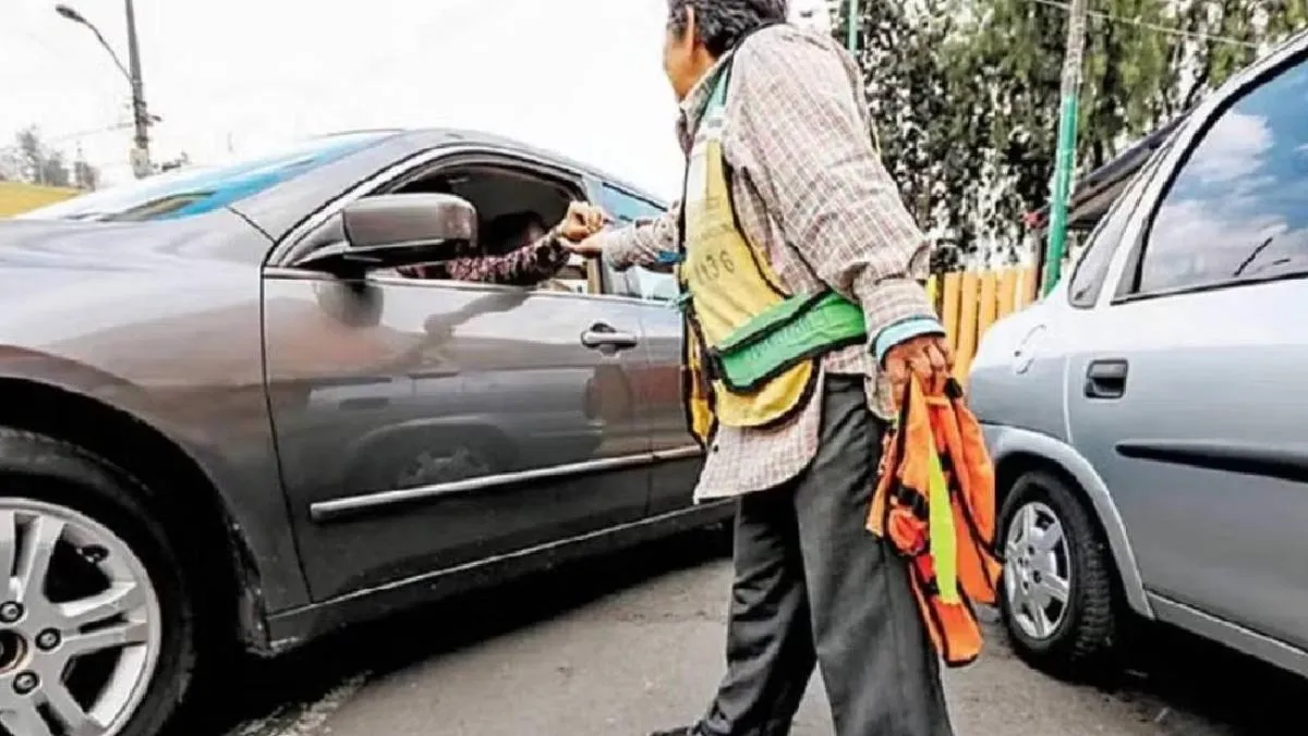 La Ciudad de México endurece las sanciones para quienes aparten lugares en la vía pública/iStock