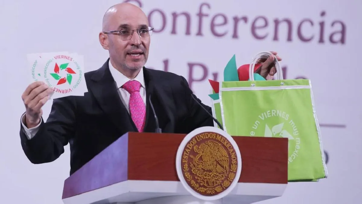 En la Mañanera se presentó una iniciativa que busca festejar y apoyar a los negocios de las comunidades mexicanas/X: @CONCANACO