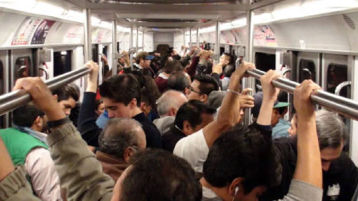 El Metro transporta a 4.6 millones de pasajeros diarios/iStock