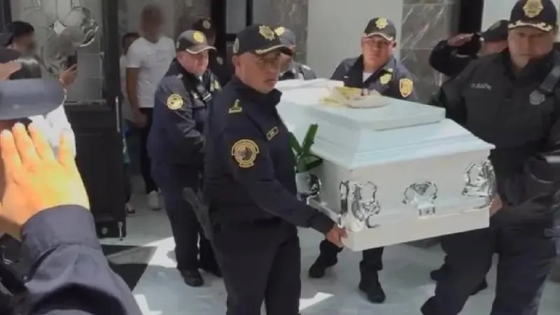 El 22 de septiembre, familiares y autoridades realizaron el funeral del niño en la colonia Observatorio, alcaldía Miguel Hidalgo. / SSC