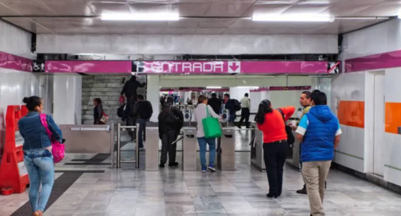 ambién se reportan demoras en la Línea 4 (11.6 min), Línea 7 (9.9 min). / Pixabay