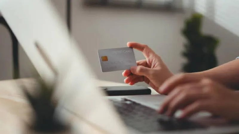 A partir del 1 de octubre de 2025, los bancos deberán ofrecer la opción de establecer un límite diario personalizado . / Pixabay