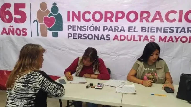 Cada beneficiaria recibirá un mensaje de texto SMS al número registrado. / Secretaria del Bienestar