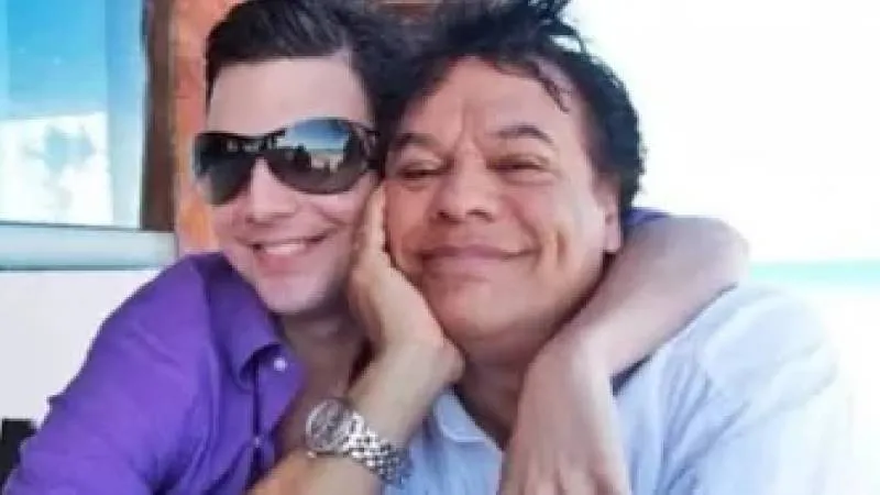 Es importante destacar que, hasta la fecha, no existen pruebas oficiales que respalden la teoría de que Juan Gabriel sigue vivo. / RS