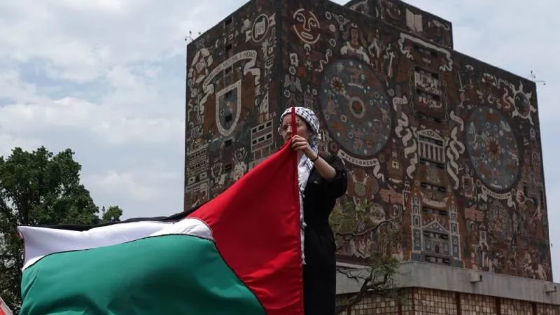 el Consejo Universitario insistió en la necesidad de impulsar un proceso de paz que ponga fin a las hostilidades. / RS