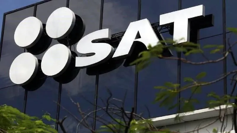 El SAT explicó que deben reportarse los préstamos bancarios o personales. / RS