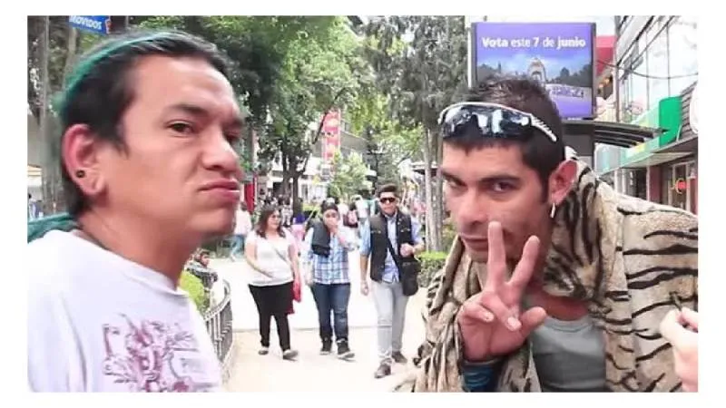 Actualmente, Óscar reside en la Ciudad de México, frecuentando zonas como la Zona Rosa. / RS