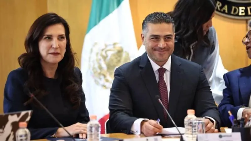 El deslinde llega luego de que en columnas y fuentes informativas se mencionara un supuesto plan en su contra. / X