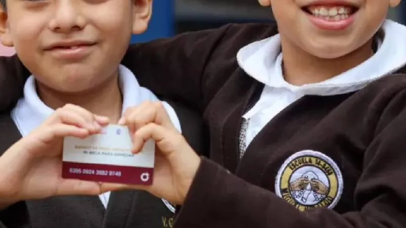 La entrega de tarjetas del programa Mi Beca para Empezar 2025 se realizará este 5 de noviembre en el Zócalo de la Ciudad de México./ RS