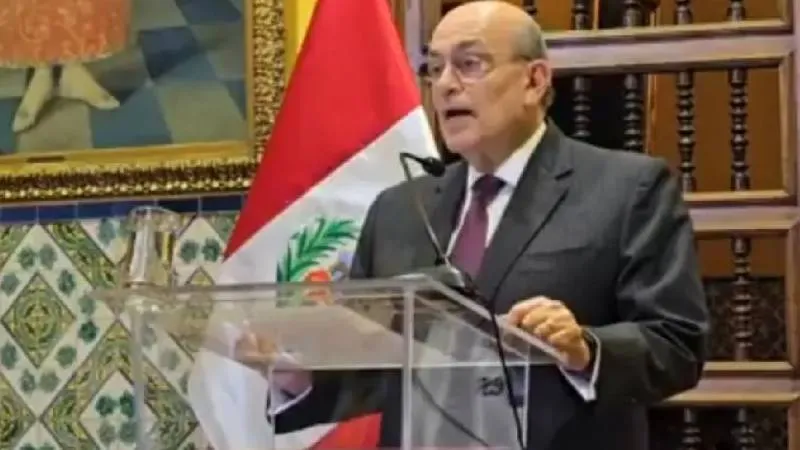 El canciller Hugo de Zela anunció que Perú rompe relaciones con México por otorgar asilo a Betssy Chávez./ Captura de pantalla
