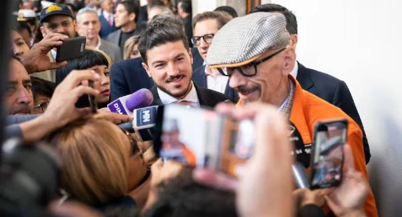 El exdirigente nacional de Movimiento Ciudadano confirmó que superó el cáncer, provocando aplausos y muestras de apoyo./ X: Samuel_Garcias