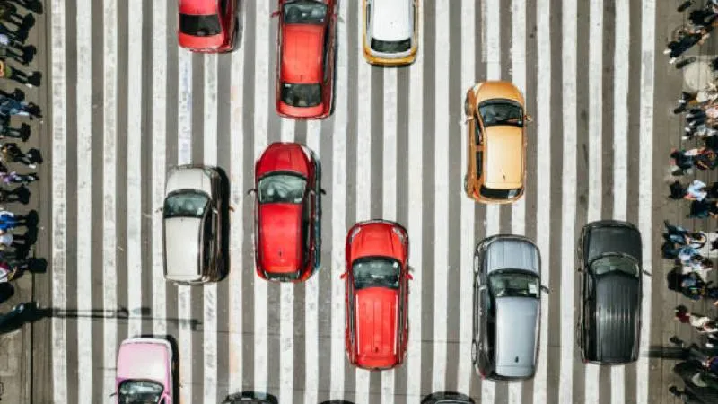 Respetar el programa Hoy No Circula ayuda a reducir emisiones contaminantes y mejorar la calidad del aire en el Valle de México./Pixabay