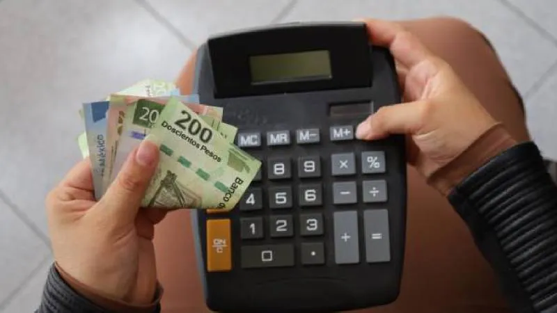 La STPS recordó que el aguinaldo “es un derecho irrenunciable” y las empresas que no lo paguen pueden ser multadas por la autoridad laboral./ Pixabay