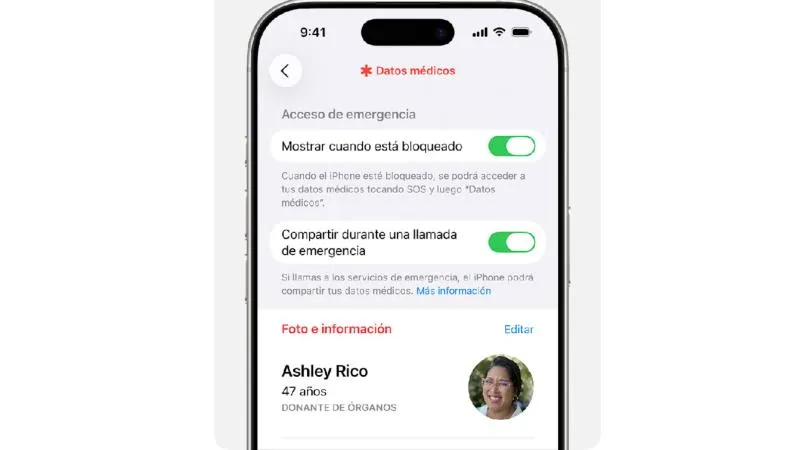 El sistema guía al usuario para apuntar el iPhone al cielo y conectarse con un satélite en órbita./ Apple