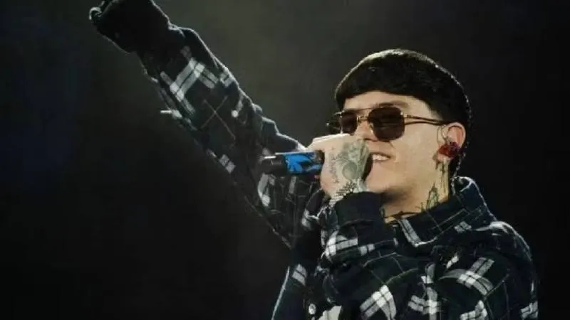 El caso de Junior H reavivó el debate sobre la libertad artística y los límites legales de los corridos tumbados en México./ RS