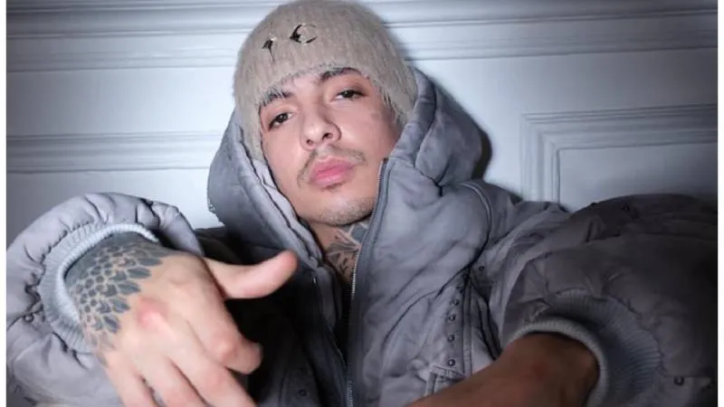 Natanael Cano criticó al gobierno tras el citatorio que recibió Junior H por cantar El Azul en Jalisco./ IG