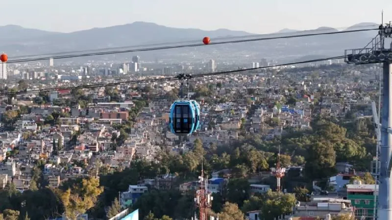 El Cablebús y el Tren Ligero tendrán servicio con horario recortado durante la conmemoración./ Pixabay