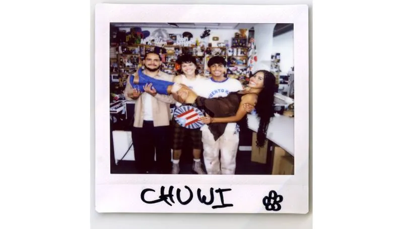 Chuwi en su Tiny Desk. / nprmusic y chuwi_pr