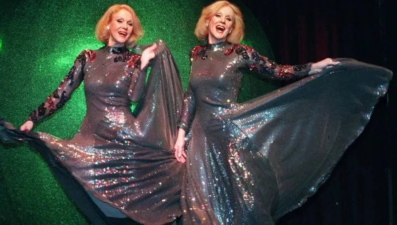 Las gemelas Kessler iniciaron su carrera en la década de los 50. / AP