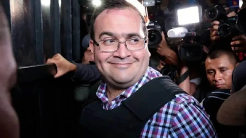 Javier Duarte permanece en el Reclusorio Norte mientras la FGR busca frenar su liberación anticipada./ RS