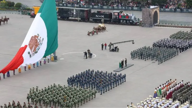 La Sedena alista el recorrido del desfile cívico-militar por el 115 aniversario de la Revolución Mexicana./ RS