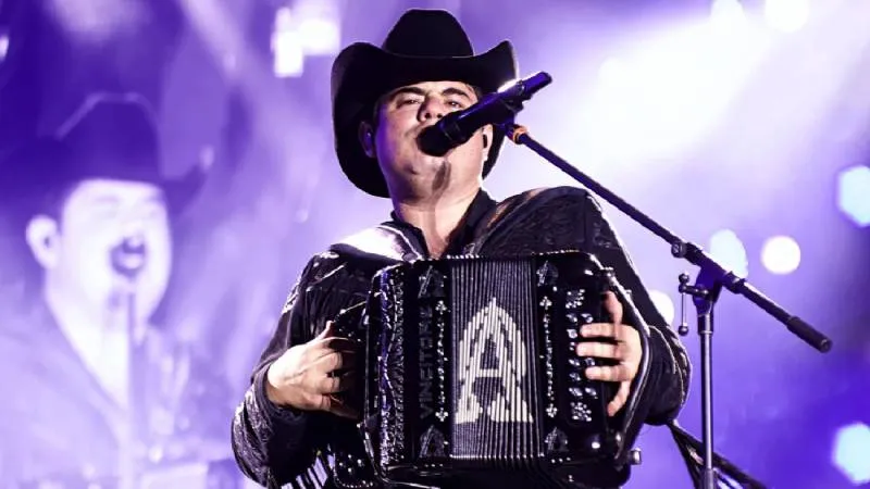 Fans de Alfredo Olivas podrán adquirir boletos para la nueva fecha a partir del 21 de noviembre./ RS