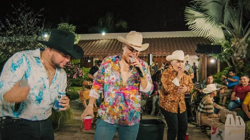 Autoridades de Baja California Sur abrieron una carpeta de investigación por presunta apología del delito./ YouTube