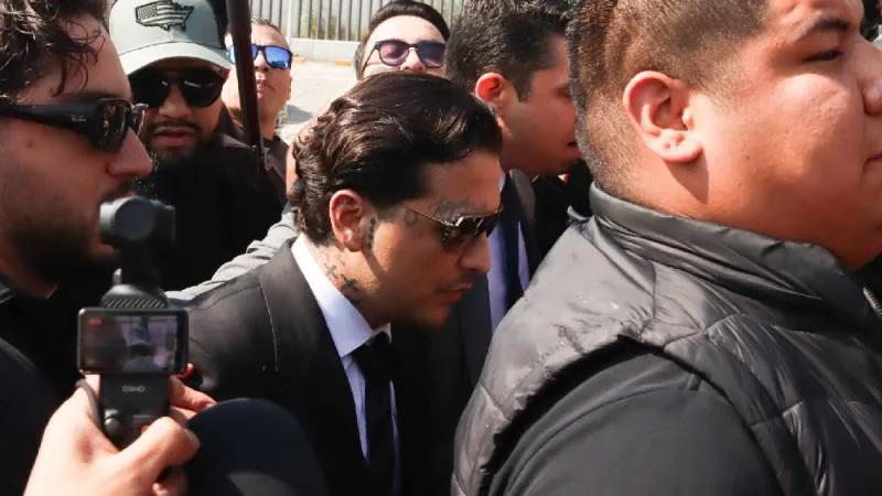 La disquera insiste en que el caso por presunta falsificación de contratos debe continuar en tribunales. / Por Esto Online