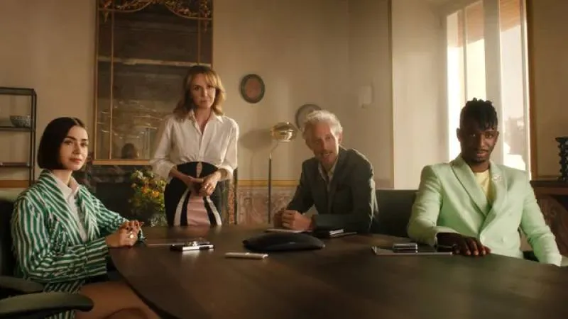 La quinta temporada de Emily en París combina moda, romance y un nuevo capítulo en Roma./ Netflix