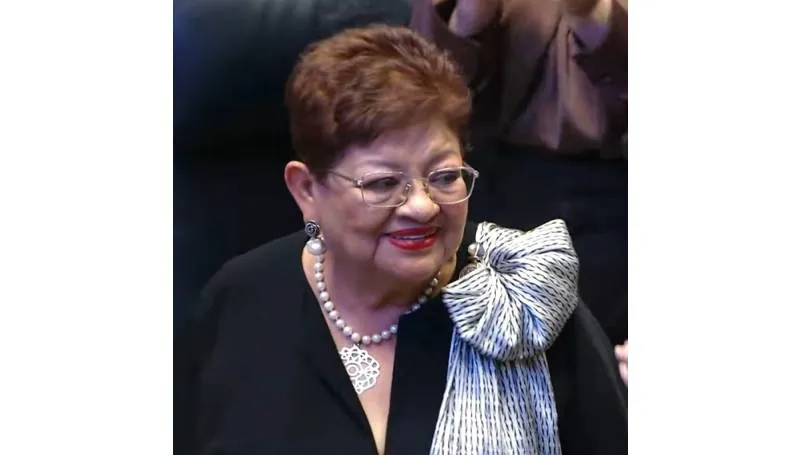 Eligen a Ernestina Godoy como nueva titular de FGR. / X: @ErnestinaGodoy_